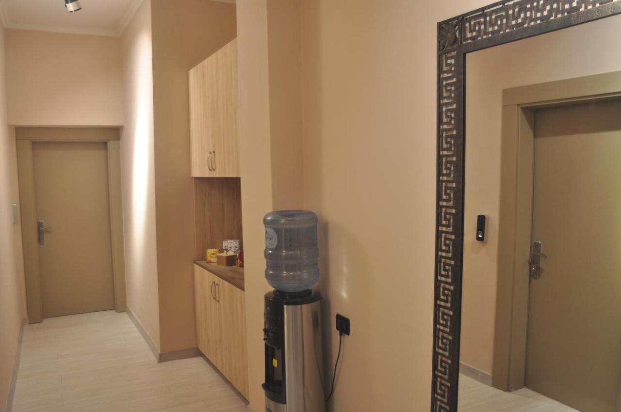 Bliri Shallvaret Apartment Tirana Exterior photo