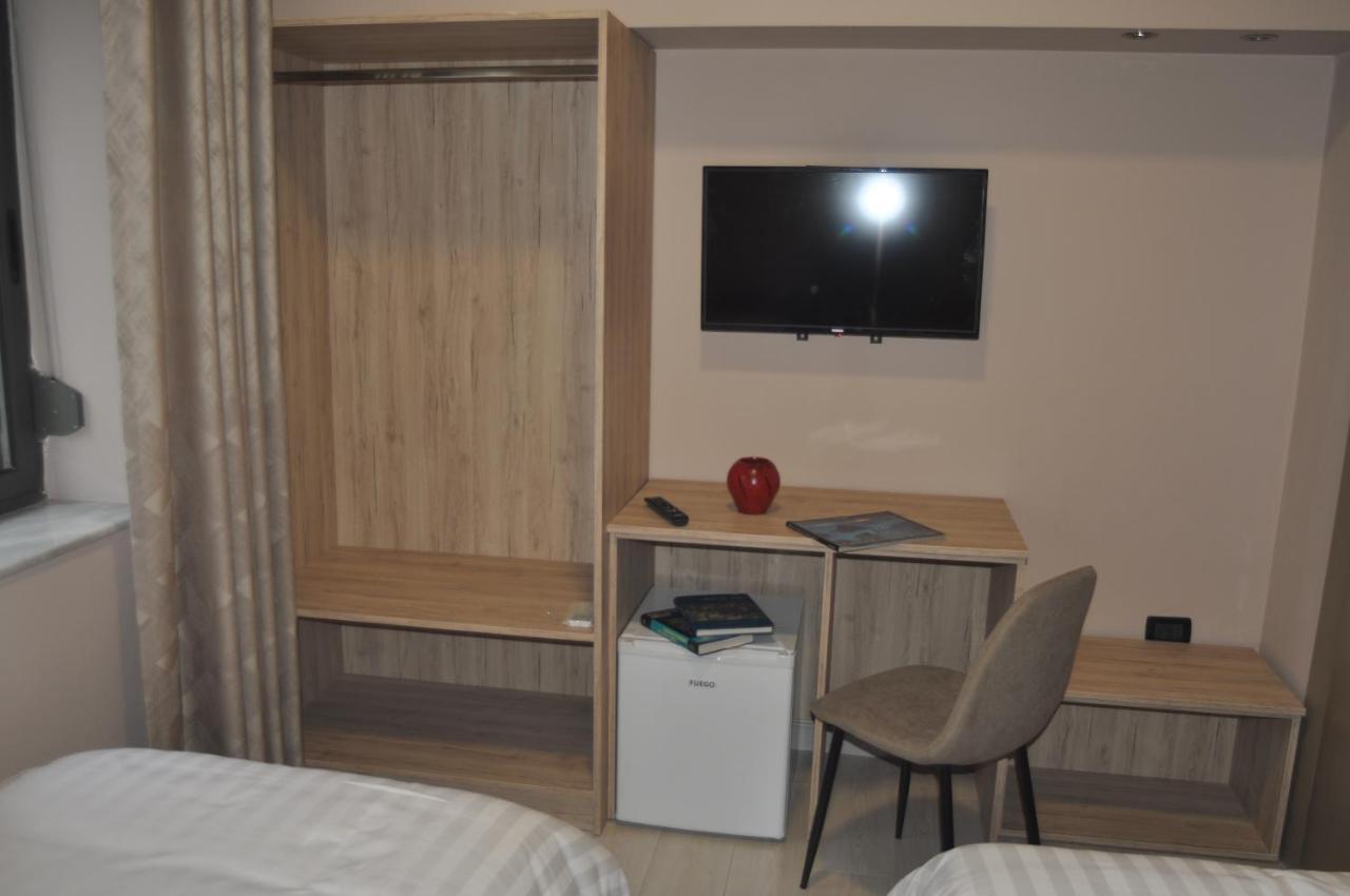 Bliri Shallvaret Apartment Tirana Exterior photo